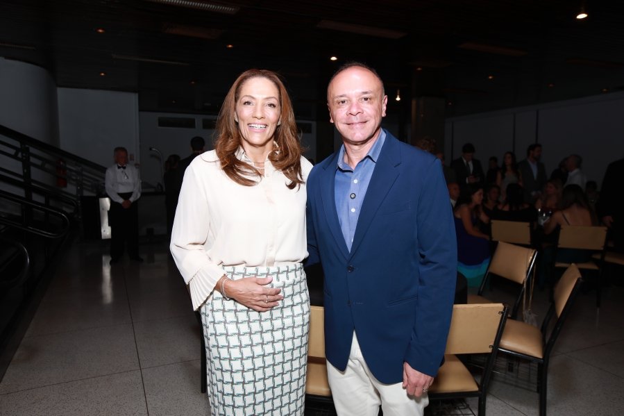 COQUETEL DOS PRESIDENTES- 100 ANOS DA SOCIEDADE MEDICINA E CIRURGIA - Eloisa Mattos