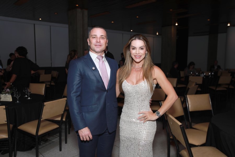 COQUETEL DOS PRESIDENTES- 100 ANOS DA SOCIEDADE MEDICINA E CIRURGIA - Eloisa Mattos