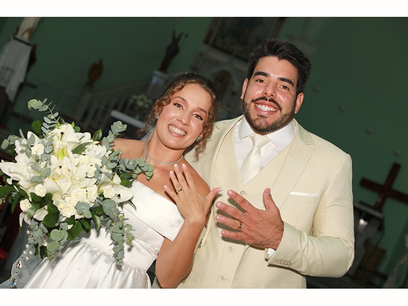 ENLACE MATRIMONIAL DE BEATRIZ ALBANO E MURILO ALCÂNTARA – RELIGIOSO