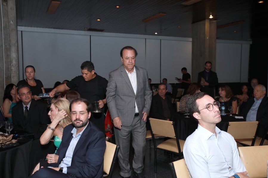 COQUETEL DOS PRESIDENTES- 100 ANOS DA SOCIEDADE MEDICINA E CIRURGIA - Eloisa Mattos