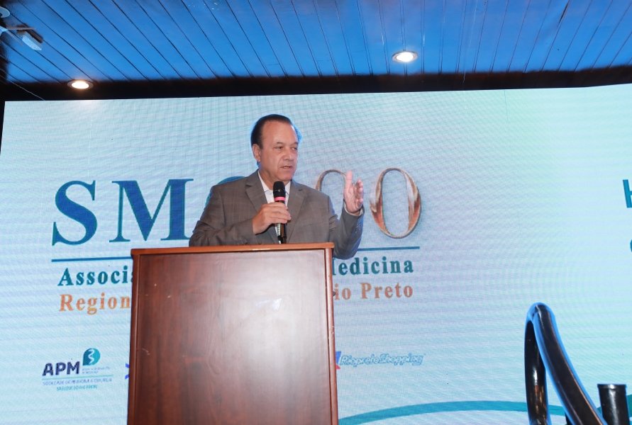 COQUETEL DOS PRESIDENTES- 100 ANOS DA SOCIEDADE MEDICINA E CIRURGIA - Eloisa Mattos