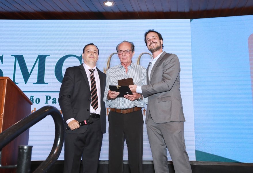 COQUETEL DOS PRESIDENTES- 100 ANOS DA SOCIEDADE MEDICINA E CIRURGIA - Eloisa Mattos