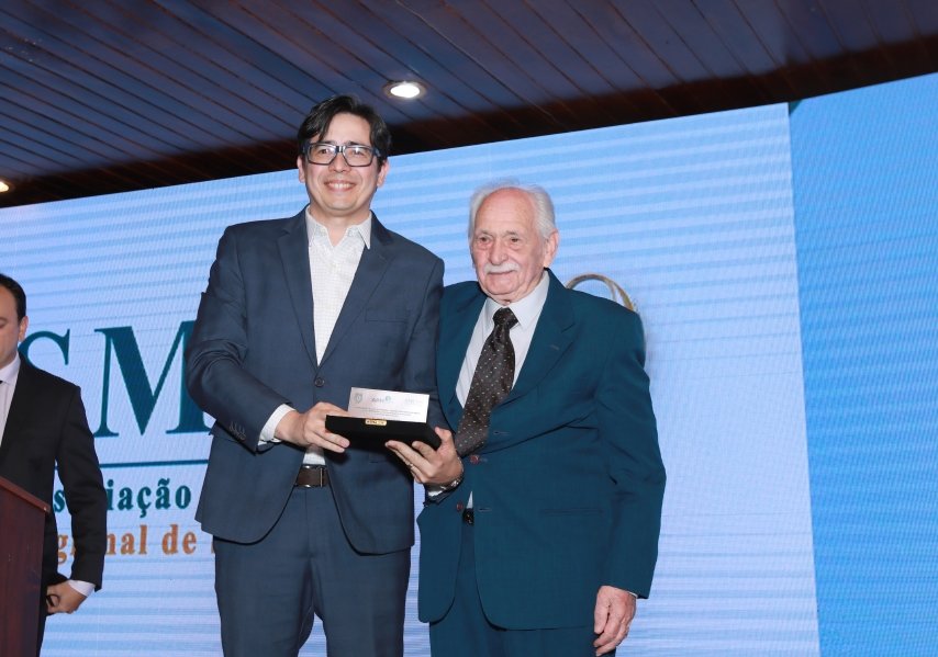 COQUETEL DOS PRESIDENTES- 100 ANOS DA SOCIEDADE MEDICINA E CIRURGIA - Eloisa Mattos