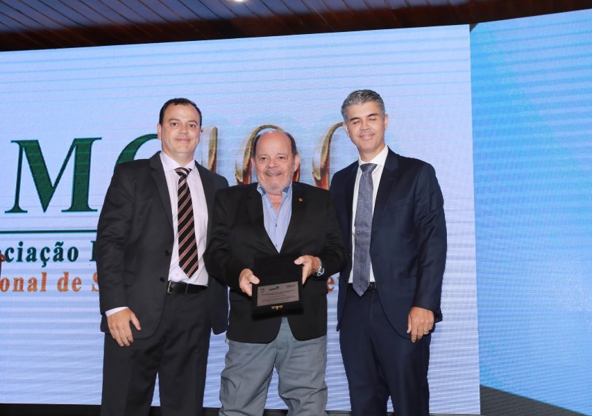 COQUETEL DOS PRESIDENTES- 100 ANOS DA SOCIEDADE MEDICINA E CIRURGIA - Eloisa Mattos