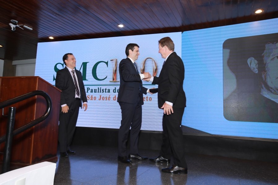 COQUETEL DOS PRESIDENTES- 100 ANOS DA SOCIEDADE MEDICINA E CIRURGIA - Eloisa Mattos