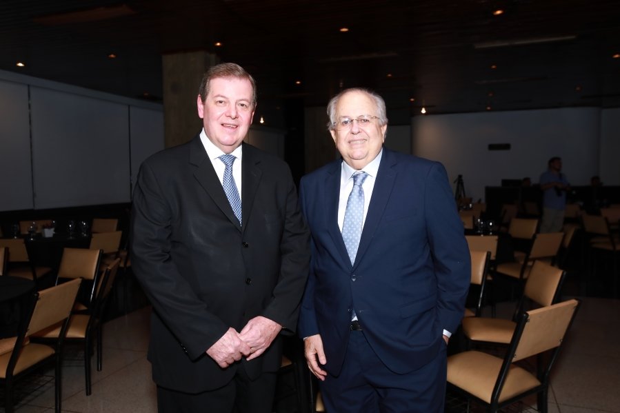 COQUETEL DOS PRESIDENTES- 100 ANOS DA SOCIEDADE MEDICINA E CIRURGIA - Eloisa Mattos