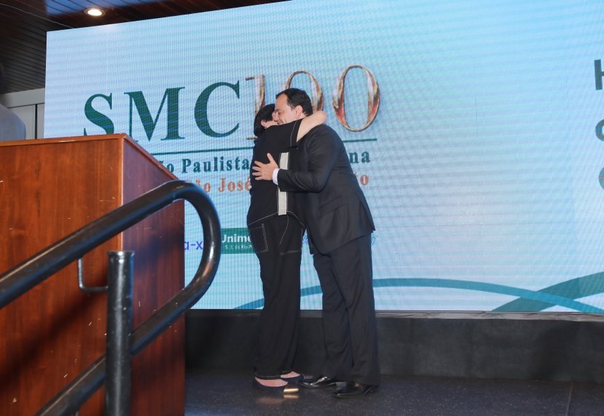 COQUETEL DOS PRESIDENTES- 100 ANOS DA SOCIEDADE MEDICINA E CIRURGIA - Eloisa Mattos