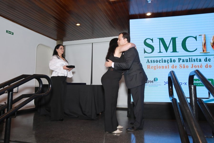 COQUETEL DOS PRESIDENTES- 100 ANOS DA SOCIEDADE MEDICINA E CIRURGIA - Eloisa Mattos