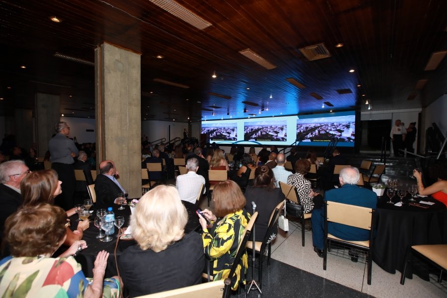 COQUETEL DOS PRESIDENTES- 100 ANOS DA SOCIEDADE MEDICINA E CIRURGIA - Eloisa Mattos