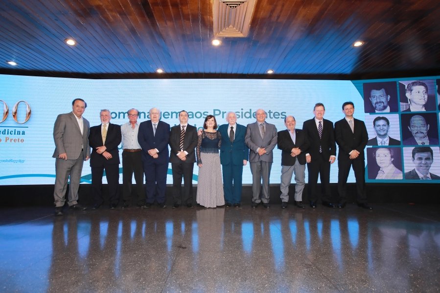 COQUETEL DOS PRESIDENTES- 100 ANOS DA SOCIEDADE MEDICINA E CIRURGIA - Eloisa Mattos