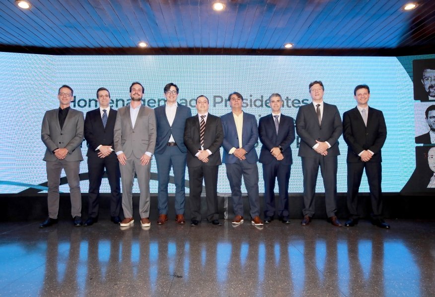 COQUETEL DOS PRESIDENTES- 100 ANOS DA SOCIEDADE MEDICINA E CIRURGIA - Eloisa Mattos