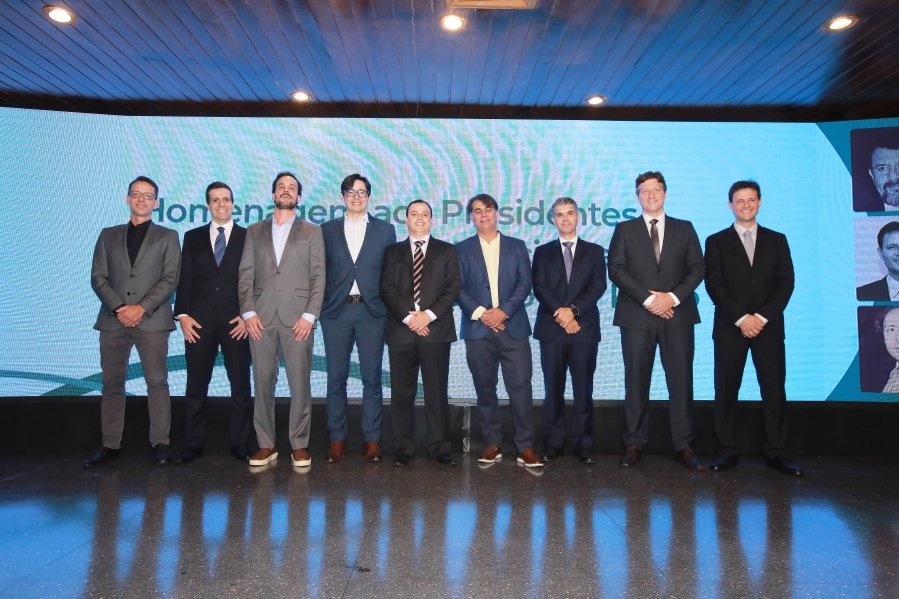 COQUETEL DOS PRESIDENTES- 100 ANOS DA SOCIEDADE MEDICINA E CIRURGIA - Eloisa Mattos