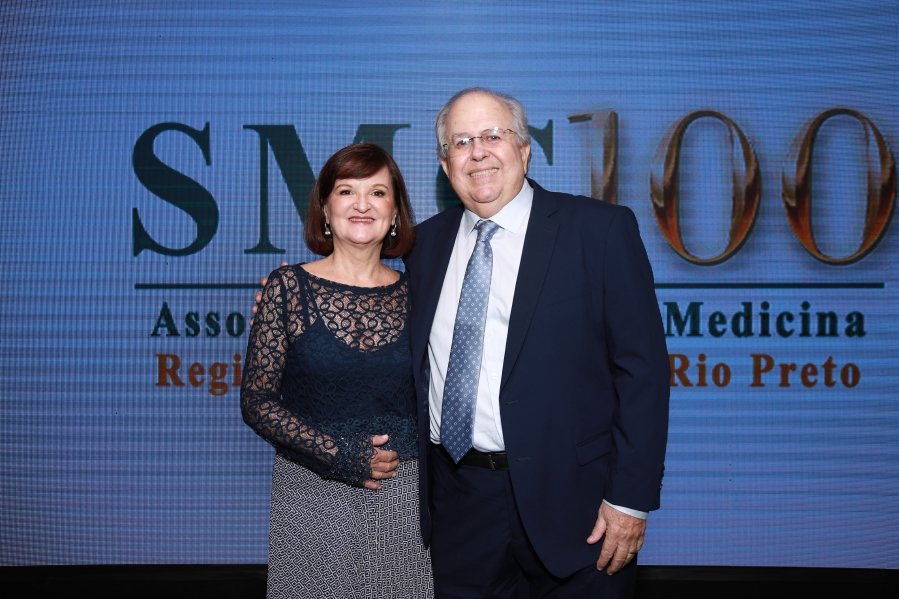 COQUETEL DOS PRESIDENTES- 100 ANOS DA SOCIEDADE MEDICINA E CIRURGIA - Eloisa Mattos