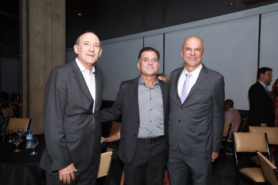 COQUETEL DOS PRESIDENTES- 100 ANOS DA SOCIEDADE MEDICINA E CIRURGIA - Eloisa Mattos