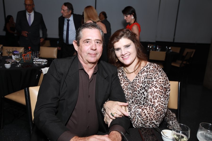 COQUETEL DOS PRESIDENTES- 100 ANOS DA SOCIEDADE MEDICINA E CIRURGIA - Eloisa Mattos