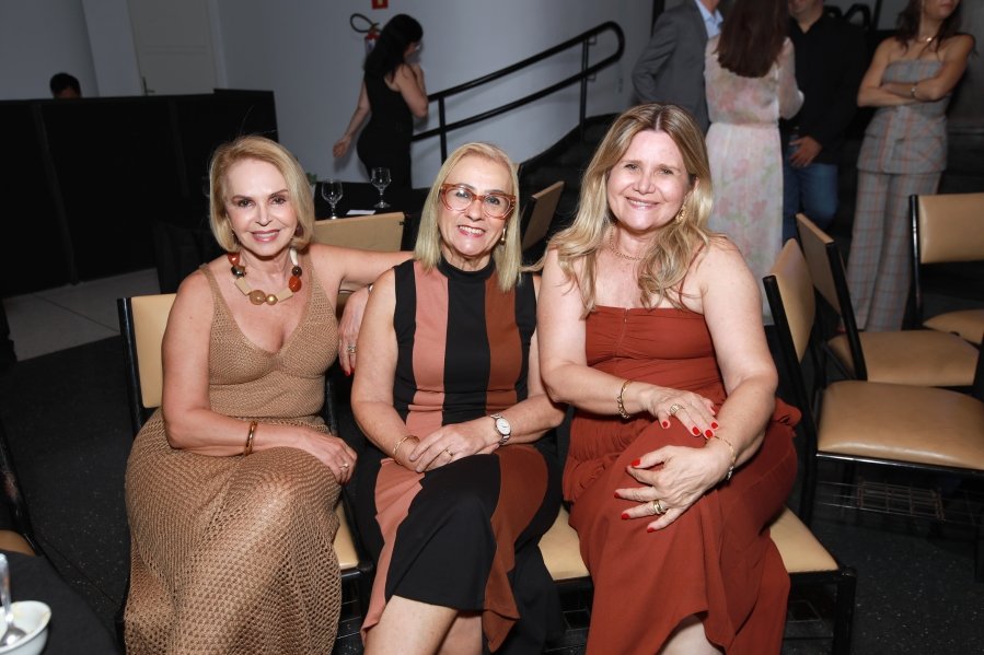 COQUETEL DOS PRESIDENTES- 100 ANOS DA SOCIEDADE MEDICINA E CIRURGIA - Eloisa Mattos