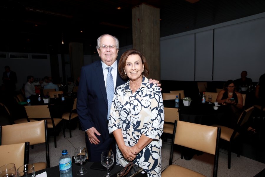 COQUETEL DOS PRESIDENTES- 100 ANOS DA SOCIEDADE MEDICINA E CIRURGIA - Eloisa Mattos