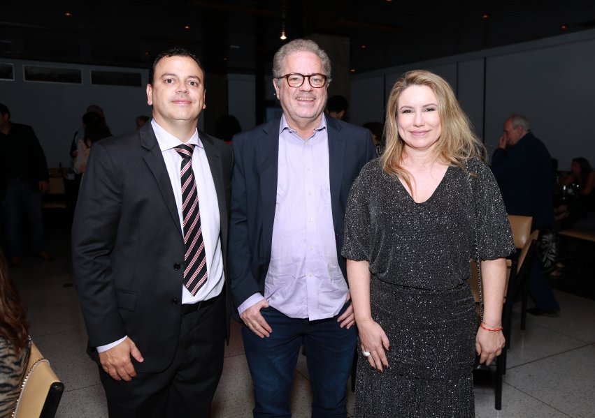 COQUETEL DOS PRESIDENTES- 100 ANOS DA SOCIEDADE MEDICINA E CIRURGIA - Eloisa Mattos