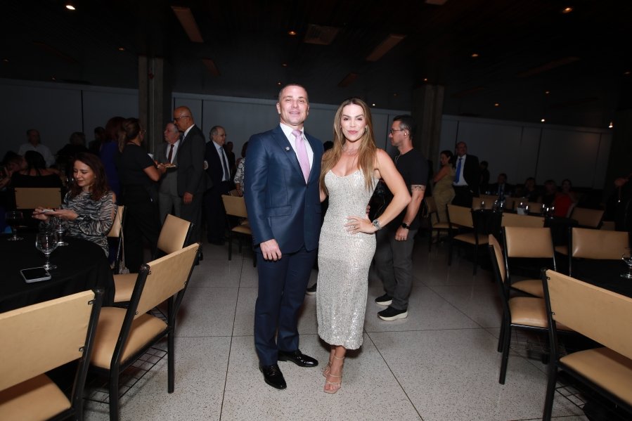 COQUETEL DOS PRESIDENTES- 100 ANOS DA SOCIEDADE MEDICINA E CIRURGIA - Eloisa Mattos