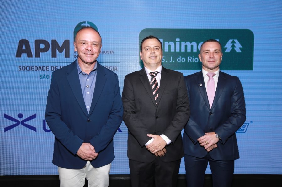 COQUETEL DOS PRESIDENTES- 100 ANOS DA SOCIEDADE MEDICINA E CIRURGIA - Eloisa Mattos