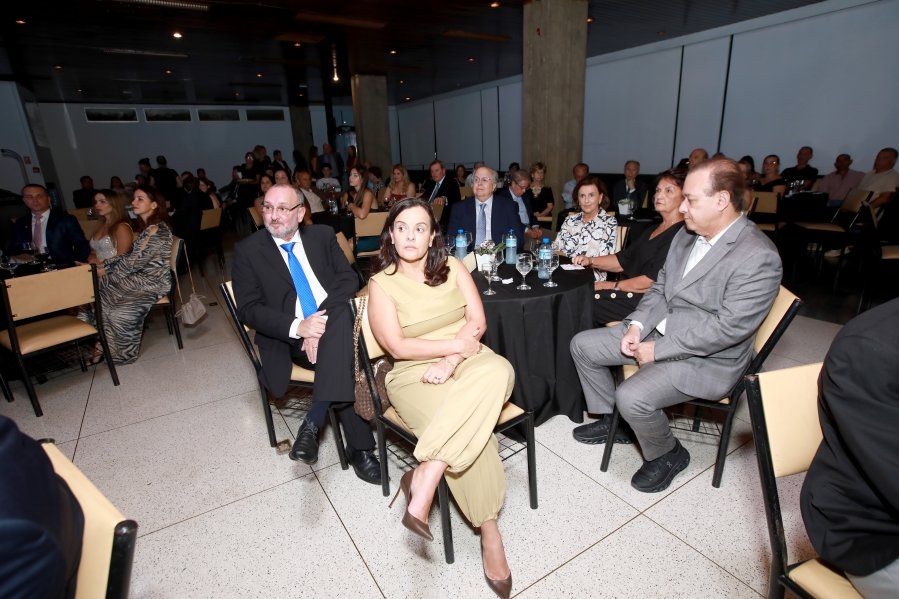 COQUETEL DOS PRESIDENTES- 100 ANOS DA SOCIEDADE MEDICINA E CIRURGIA - Eloisa Mattos