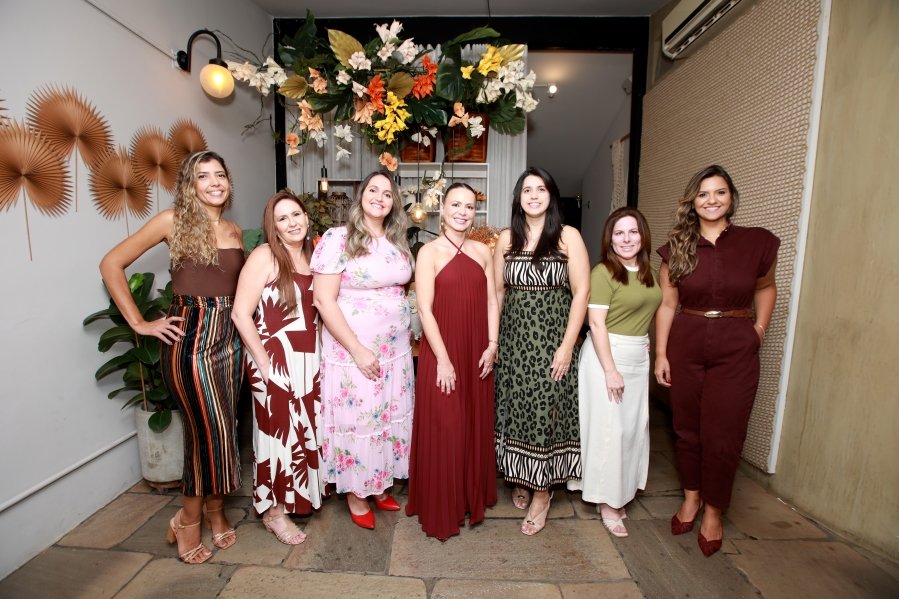 JANAÍNA CELEBRA 50 ANOS EM UMA NOITE INESQUECÍVEL – 11/04/2026 - Eloisa Mattos