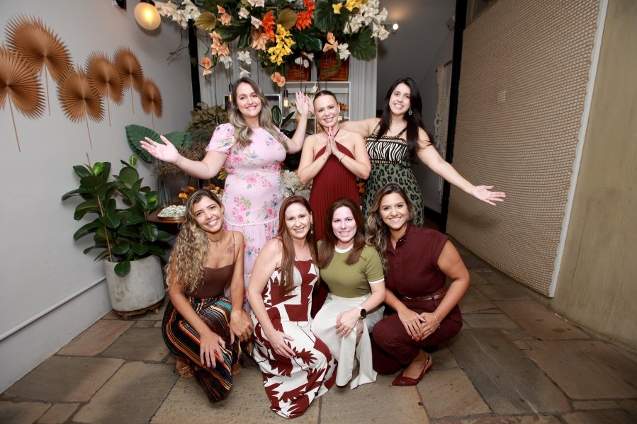 JANAÍNA CELEBRA 50 ANOS EM UMA NOITE INESQUECÍVEL – 11/04/2026 - Eloisa Mattos