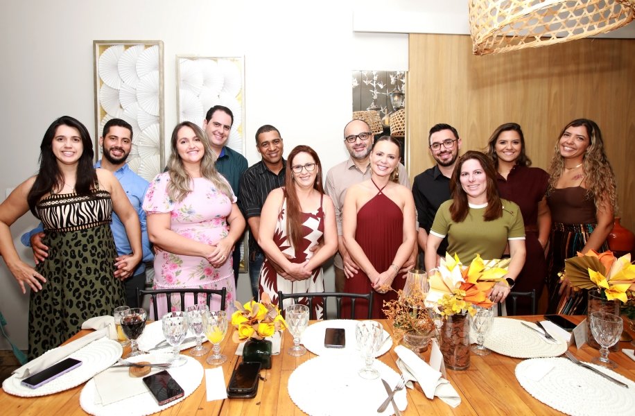 JANAÍNA CELEBRA 50 ANOS EM UMA NOITE INESQUECÍVEL – 11/04/2026 - Eloisa Mattos