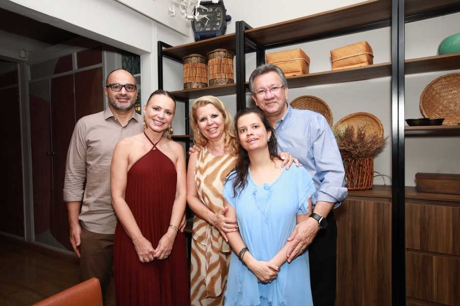 JANAÍNA CELEBRA 50 ANOS EM UMA NOITE INESQUECÍVEL – 11/04/2026 - Eloisa Mattos