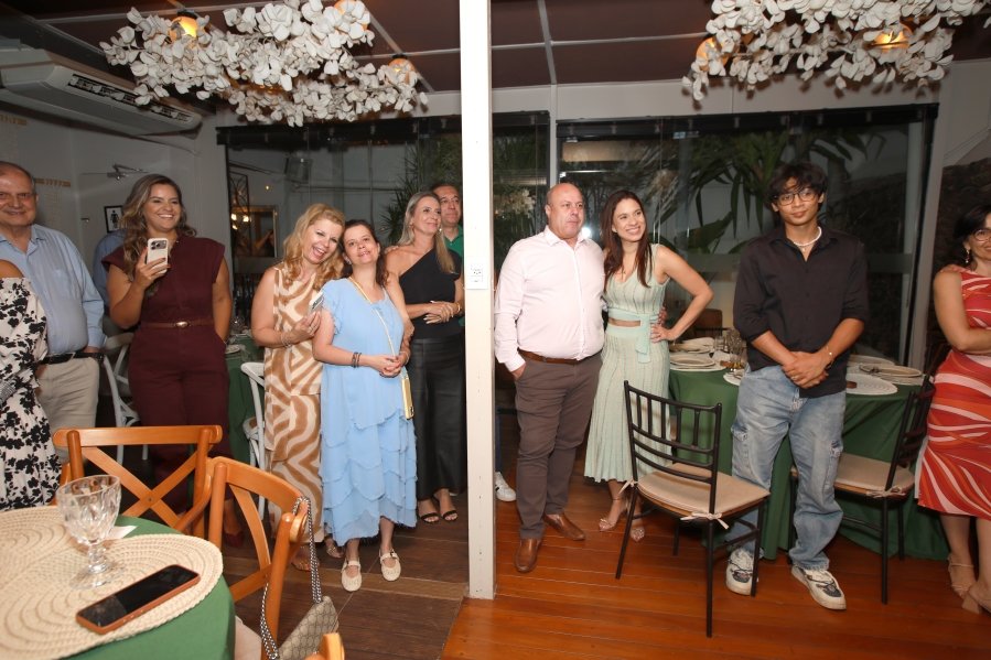 JANAÍNA CELEBRA 50 ANOS EM UMA NOITE INESQUECÍVEL – 11/04/2026 - Eloisa Mattos