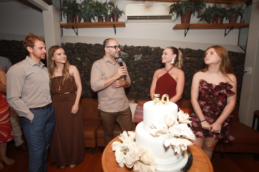 JANAÍNA CELEBRA 50 ANOS EM UMA NOITE INESQUECÍVEL – 11/04/2026 - Eloisa Mattos