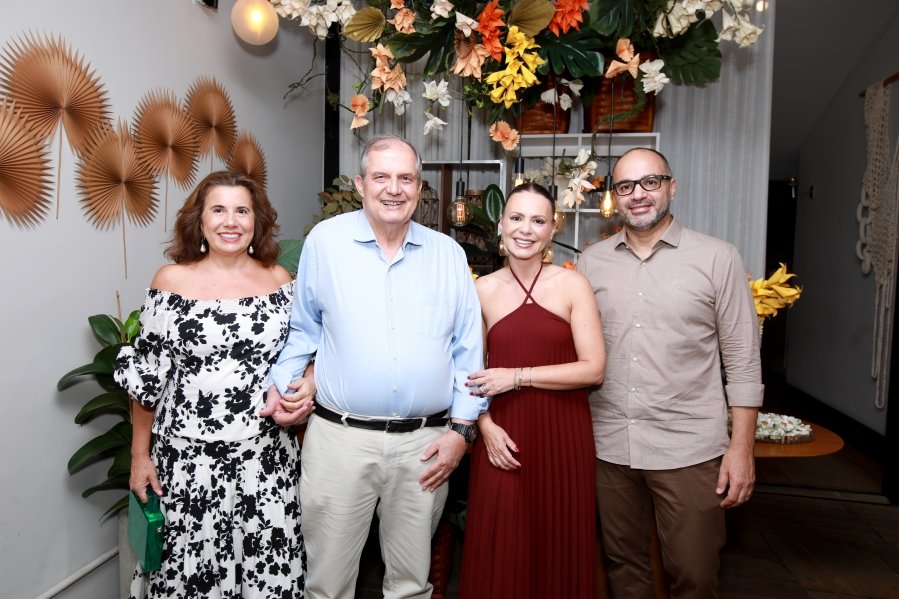 JANAÍNA CELEBRA 50 ANOS EM UMA NOITE INESQUECÍVEL – 11/04/2026 - Eloisa Mattos