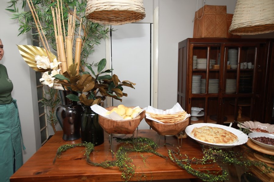 JANAÍNA CELEBRA 50 ANOS EM UMA NOITE INESQUECÍVEL – 11/04/2026 - Eloisa Mattos