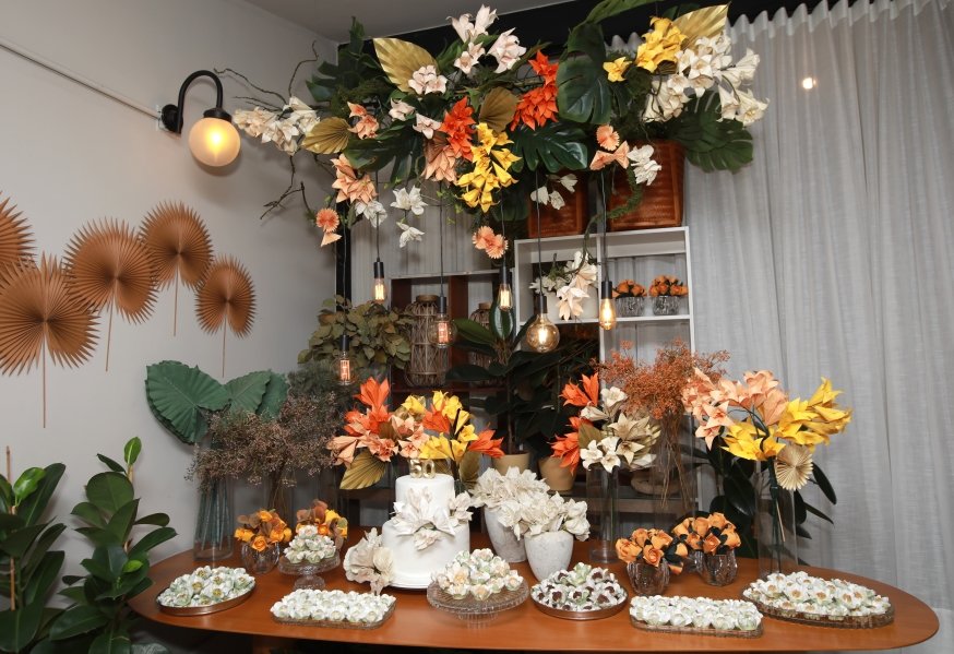 JANAÍNA CELEBRA 50 ANOS EM UMA NOITE INESQUECÍVEL – 11/04/2026 - Eloisa Mattos