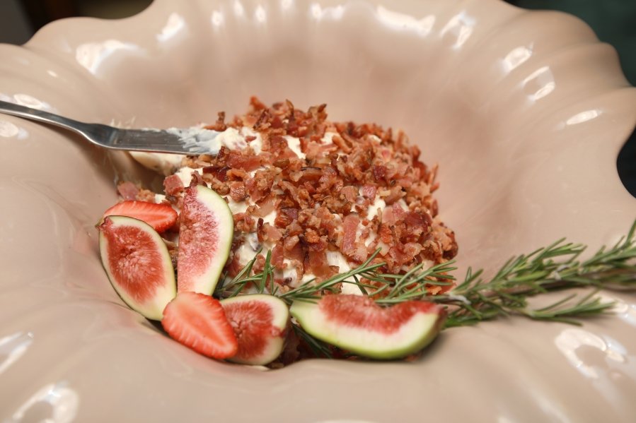 JANAÍNA CELEBRA 50 ANOS EM UMA NOITE INESQUECÍVEL – 11/04/2026 - Eloisa Mattos