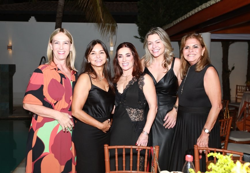 UMA NOITE ESPECIAL – ANIVERSÁRIO DE SUZANA VALENTE - Eloisa Mattos