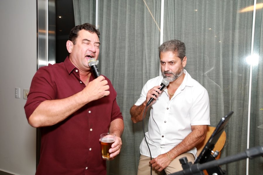 UMA NOITE ESPECIAL – ANIVERSÁRIO DE SUZANA VALENTE - Eloisa Mattos