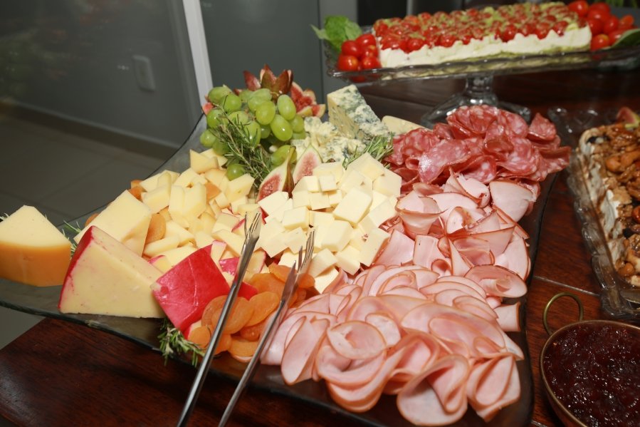 UMA NOITE ESPECIAL – ANIVERSÁRIO DE SUZANA VALENTE - Eloisa Mattos