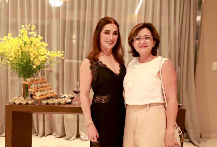 UMA NOITE ESPECIAL – ANIVERSÁRIO DE SUZANA VALENTE - Eloisa Mattos