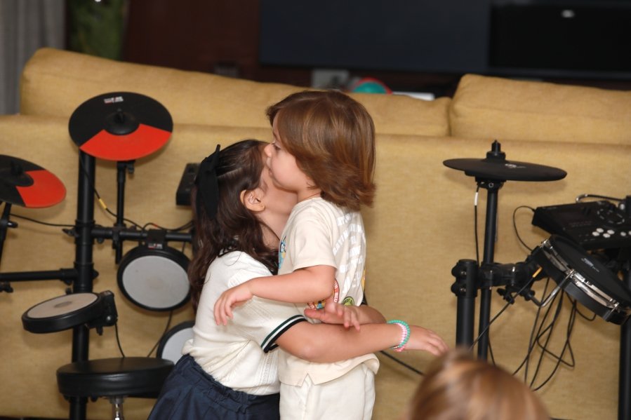 UMA NOITE ESPECIAL – ANIVERSÁRIO DE SUZANA VALENTE - Eloisa Mattos