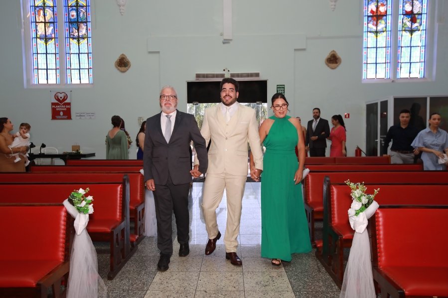 ENLACE MATRIMONIAL DE BEATRIZ ALBANO E MURILO ALCANTARA – RELIGIOSO - Eloisa Mattos