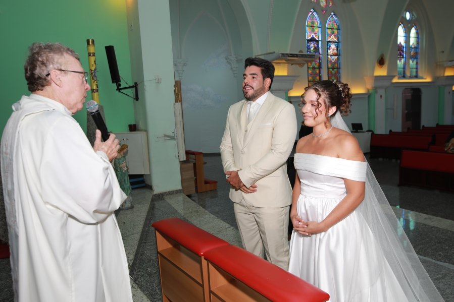 ENLACE MATRIMONIAL DE BEATRIZ ALBANO E MURILO ALCANTARA – RELIGIOSO - Eloisa Mattos
