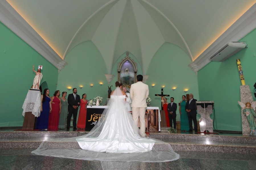 ENLACE MATRIMONIAL DE BEATRIZ ALBANO E MURILO ALCANTARA – RELIGIOSO - Eloisa Mattos