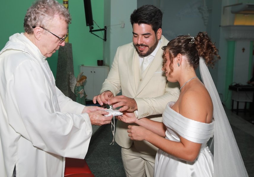 ENLACE MATRIMONIAL DE BEATRIZ ALBANO E MURILO ALCANTARA – RELIGIOSO - Eloisa Mattos