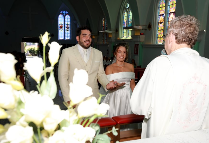 ENLACE MATRIMONIAL DE BEATRIZ ALBANO E MURILO ALCANTARA – RELIGIOSO - Eloisa Mattos