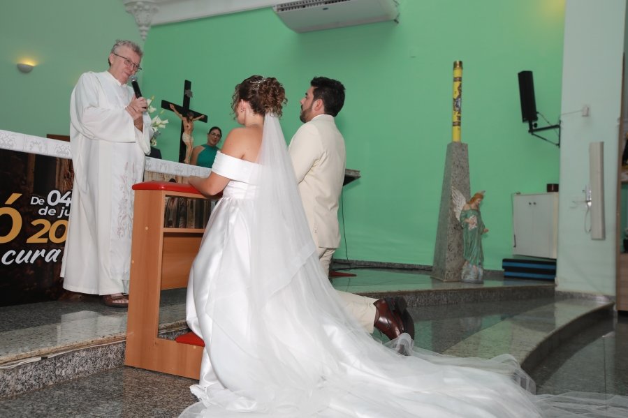 ENLACE MATRIMONIAL DE BEATRIZ ALBANO E MURILO ALCANTARA – RELIGIOSO - Eloisa Mattos