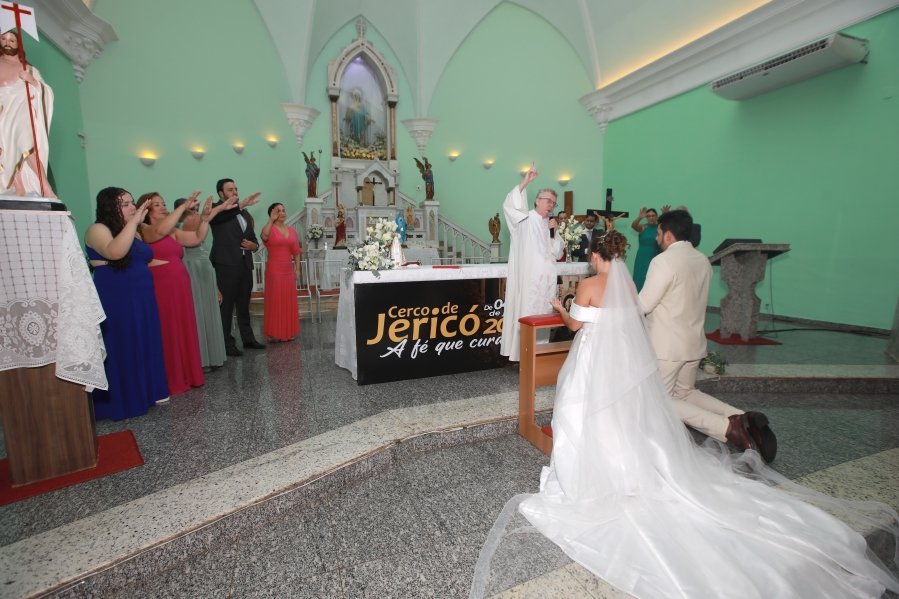 ENLACE MATRIMONIAL DE BEATRIZ ALBANO E MURILO ALCANTARA – RELIGIOSO - Eloisa Mattos