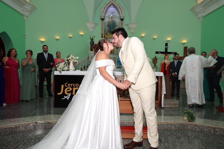 ENLACE MATRIMONIAL DE BEATRIZ ALBANO E MURILO ALCANTARA – RELIGIOSO - Eloisa Mattos