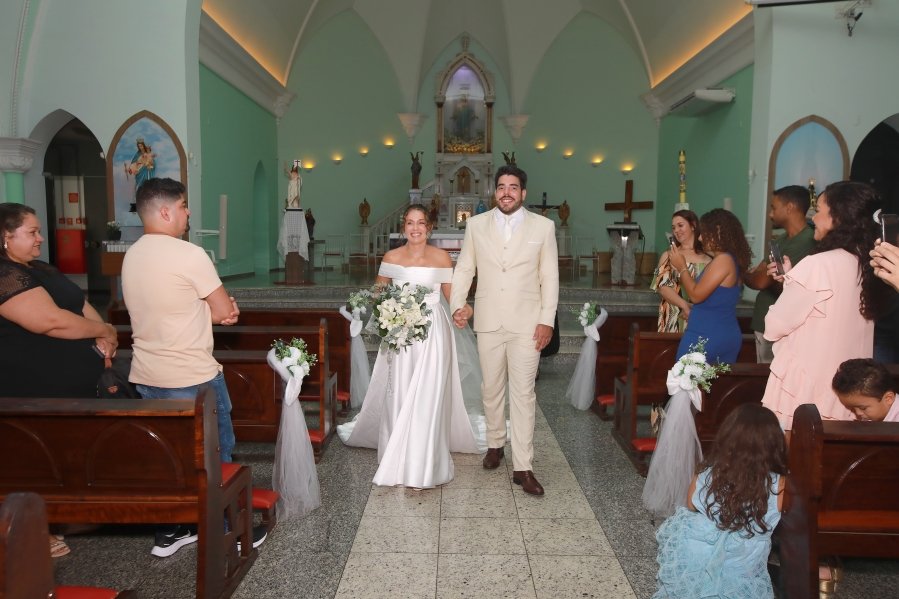 ENLACE MATRIMONIAL DE BEATRIZ ALBANO E MURILO ALCANTARA – RELIGIOSO - Eloisa Mattos
