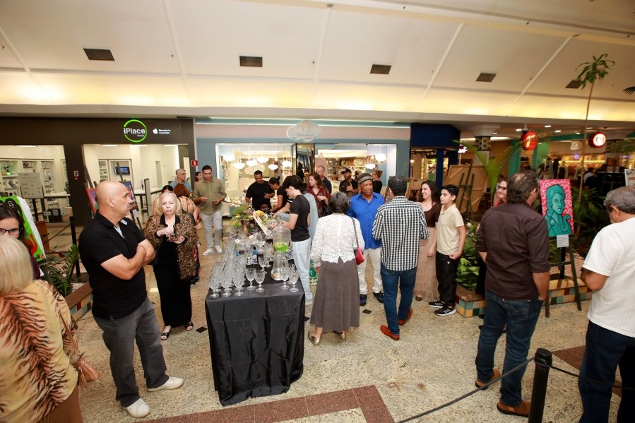 ABERTURA DA EXPOSIÇÃO “ARTE DE CURAR”-MOVIMENTO SERTÃO/RIOPRETO SHOPPING - Eloisa Mattos